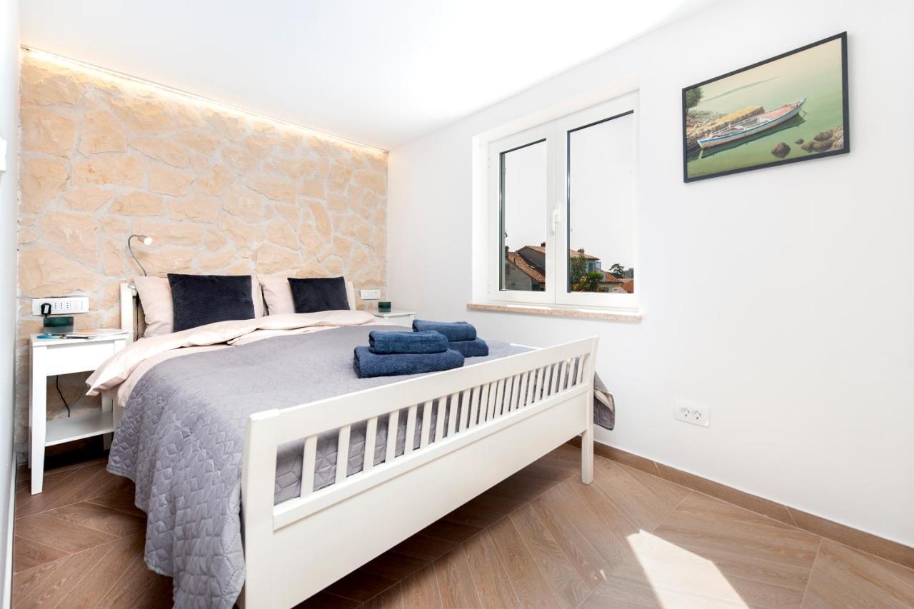 Casa Bellavista Sea View Villa Rovinj Exterior photo